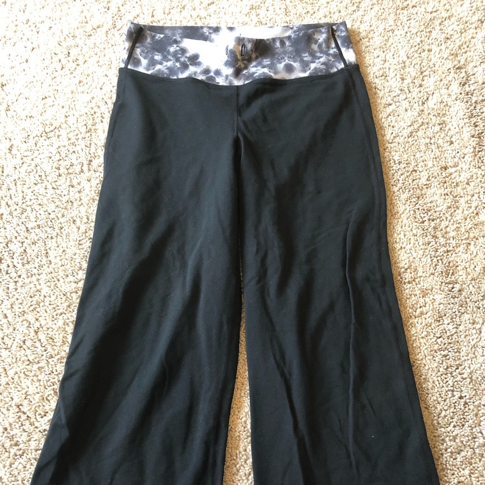 Lulu lemon crop pants